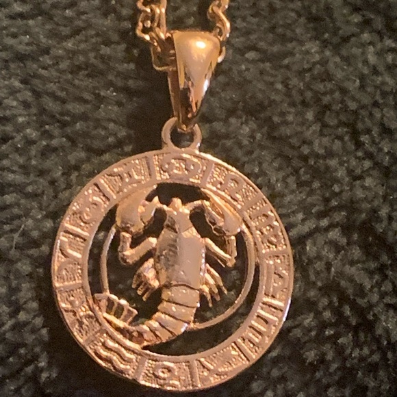 ❤️THIS BEAUTIFUL❤️ROSE GOLD❤️CANCER SIGN ZODIAC NECKLACE IS TRULY UNIQUE❤️ - Picture 5 of 7